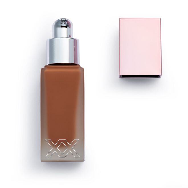 XX REVOLUTION GLOW SKIN FAUXXDATION